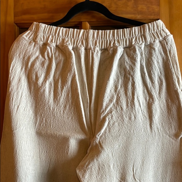 Women’s 100% CottonCream Wide leg Pants, Size M/L - Picture 5 of 6